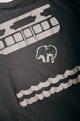 SPRUNG 2.0 / Premium Tee / Schwarz